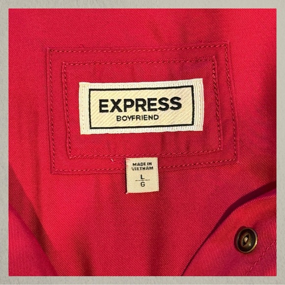 EXPRESS SHIRT
SIZE: LARGE - Picture 3 of 3